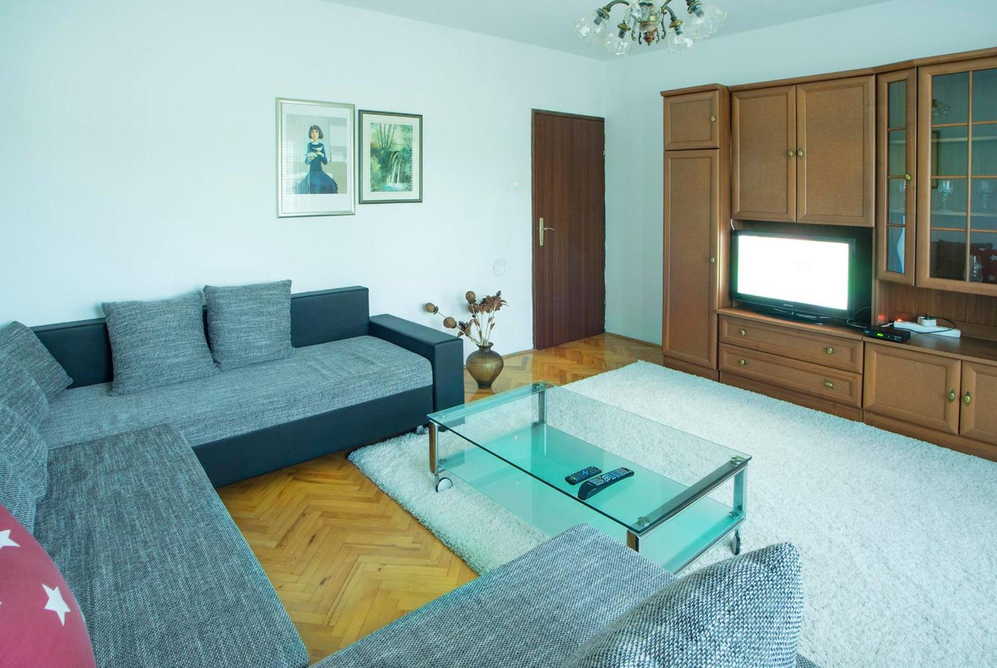 Apartments Vesna 슬루니 객실 사진
